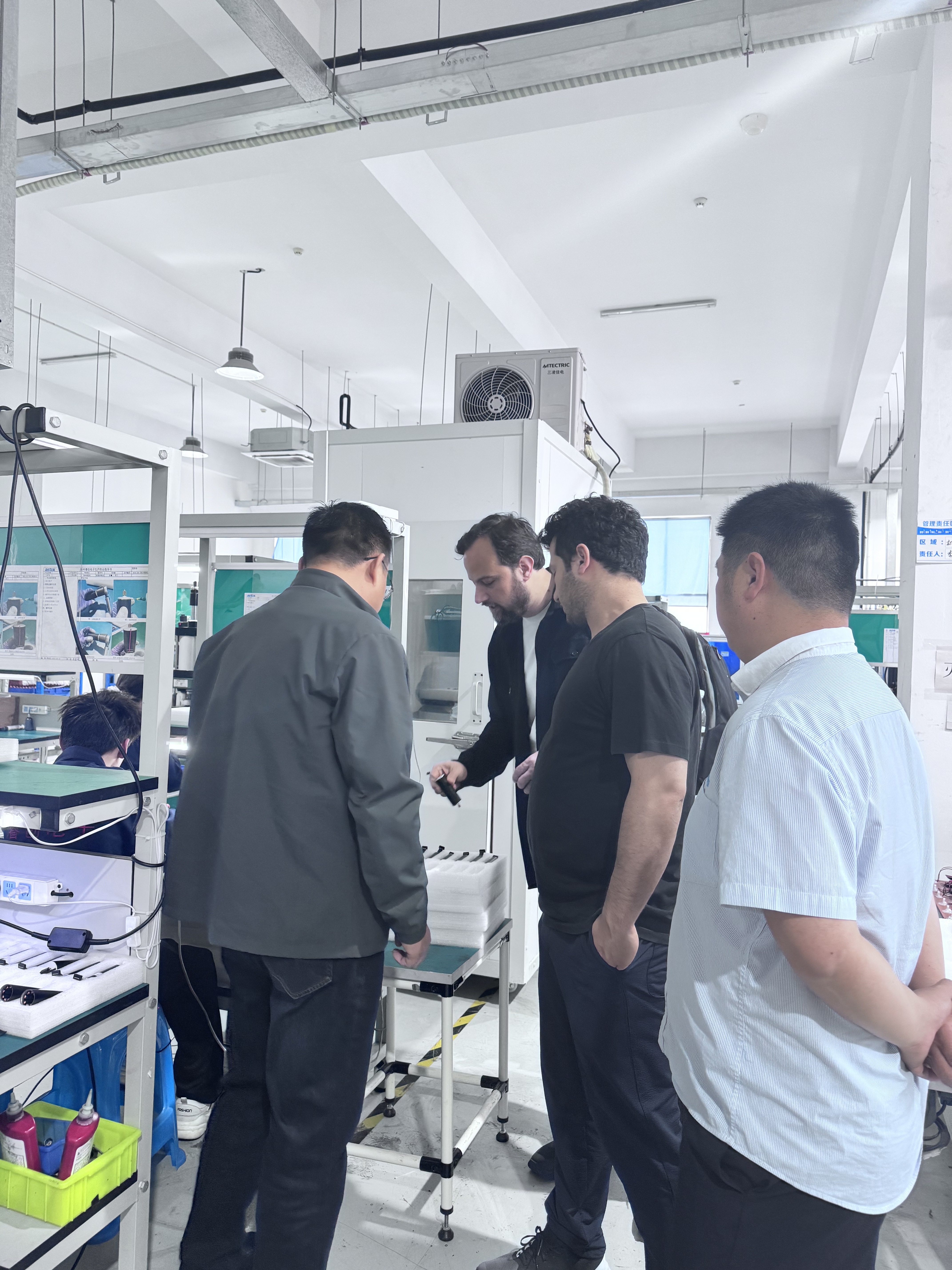 أحدث مدونات الشركة حول قام العملاء الأتراك بزيارة شركة Jiangsu Retek Motion Co., Ltd. لمناقشة التعاون المحتمل